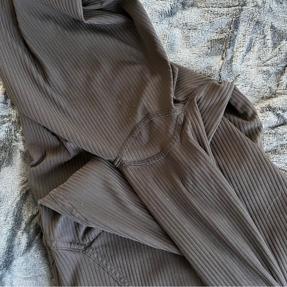 Lululemon Align High-Rise Ribbed Pant 25” - Picture 5 of 5